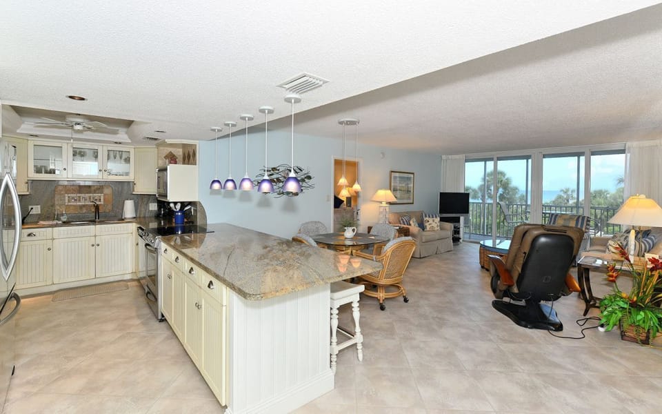 Kitchen and Living