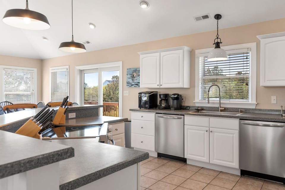 OH92: Banks Retreat  | Top Level Kitchen