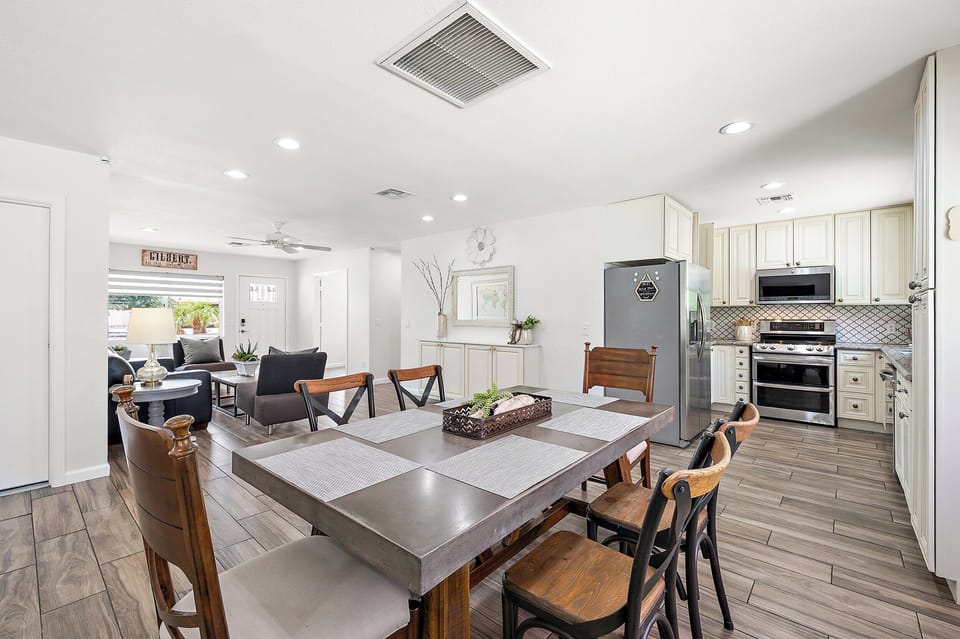 great kitchen