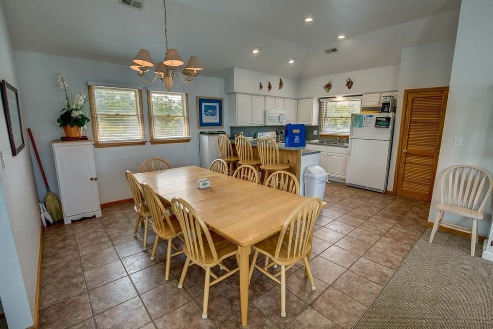 Top-Level Dining Table seats 8