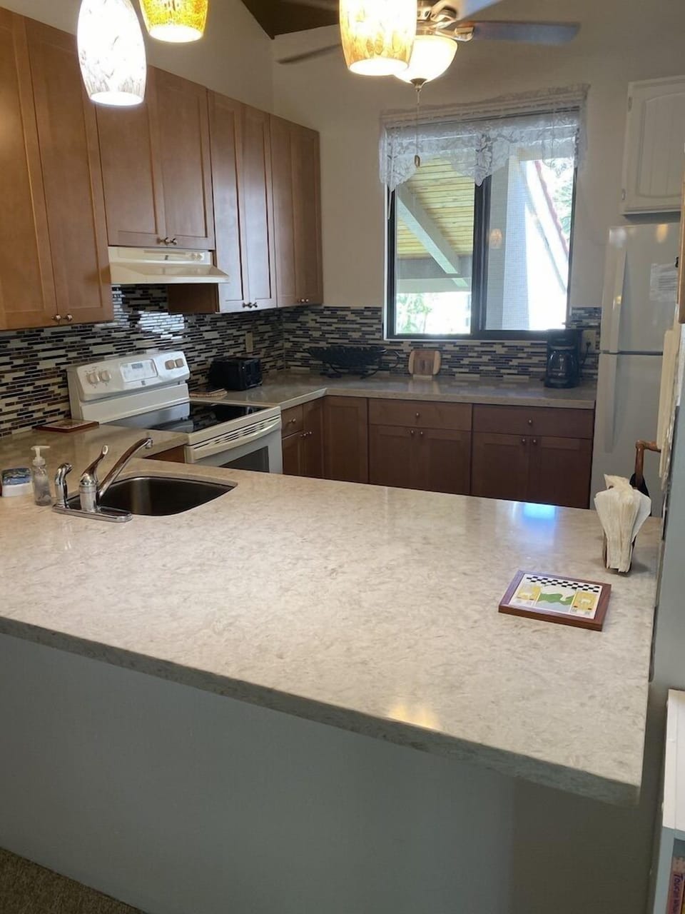 NEWLY REMODELED KITCHEN IN 2019!!