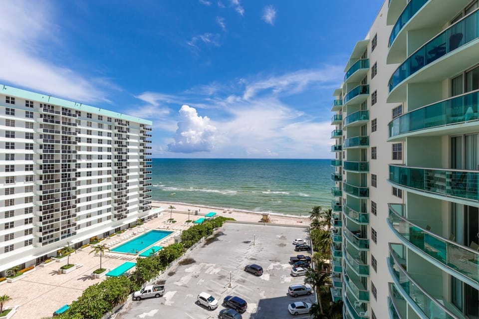Gaze at infinite blue! Your sweeping ocean view inspires awe.