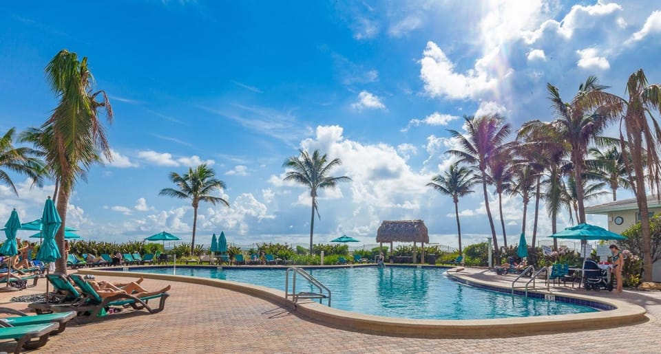 Endless poolside relaxation and sunny moments are yours to enjoy.