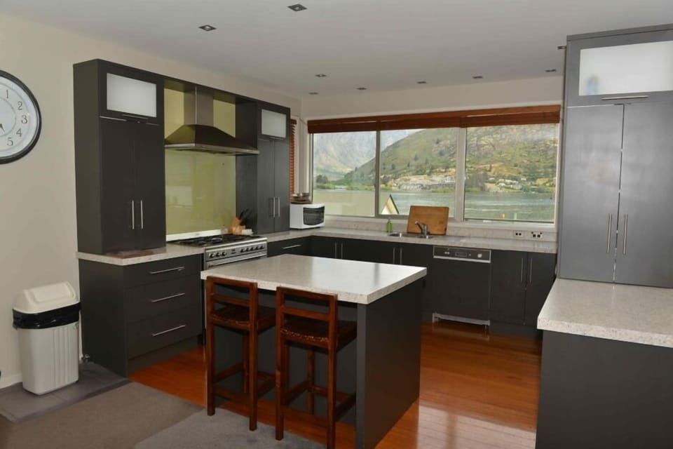 Outstanding kitchen