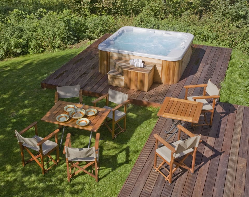 Hot tub and decking area