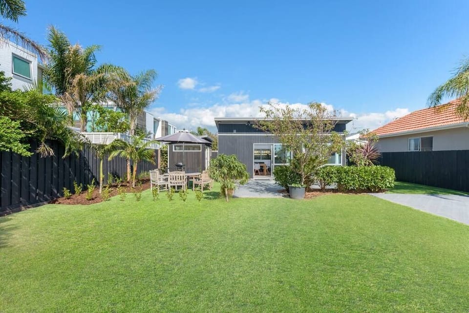 Large lawn and outdoor area 