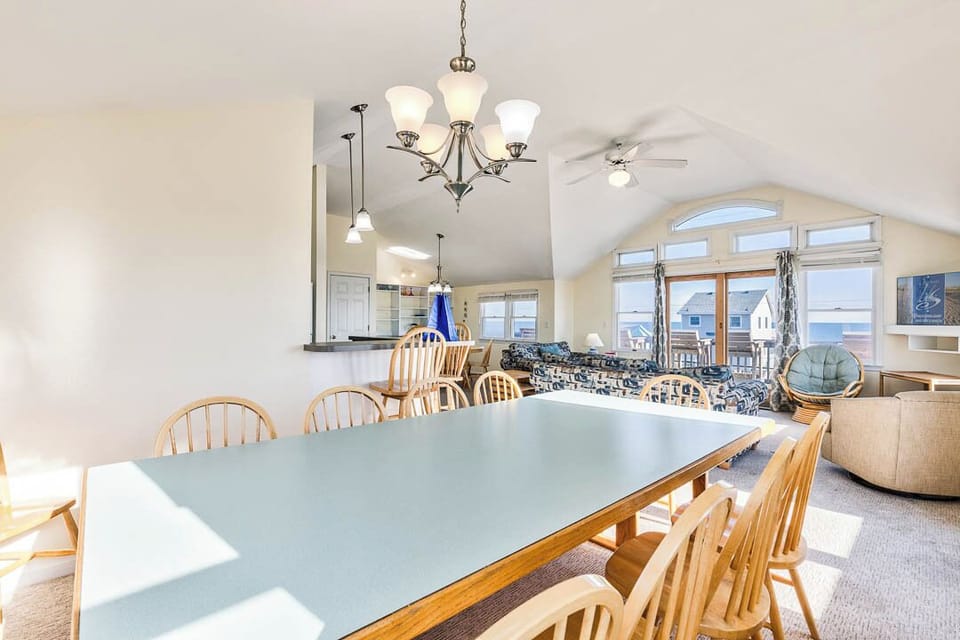 Top-Level Dining Room with Table (seats 10)