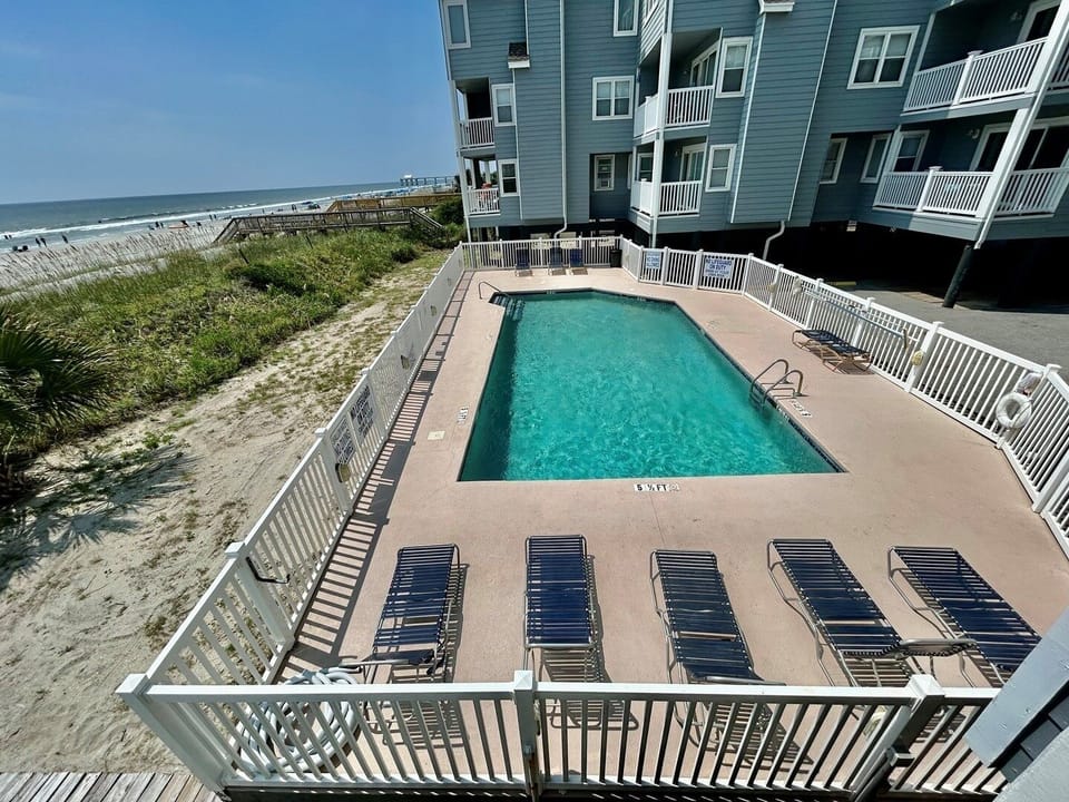 Pool, Water, Swimming Pool, Outdoors, Aerial View