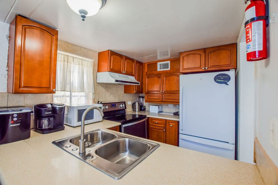 Well equipped kitchen