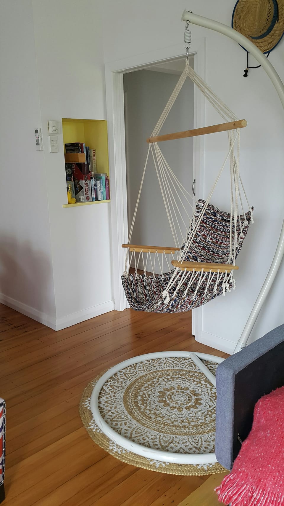 hanging chair