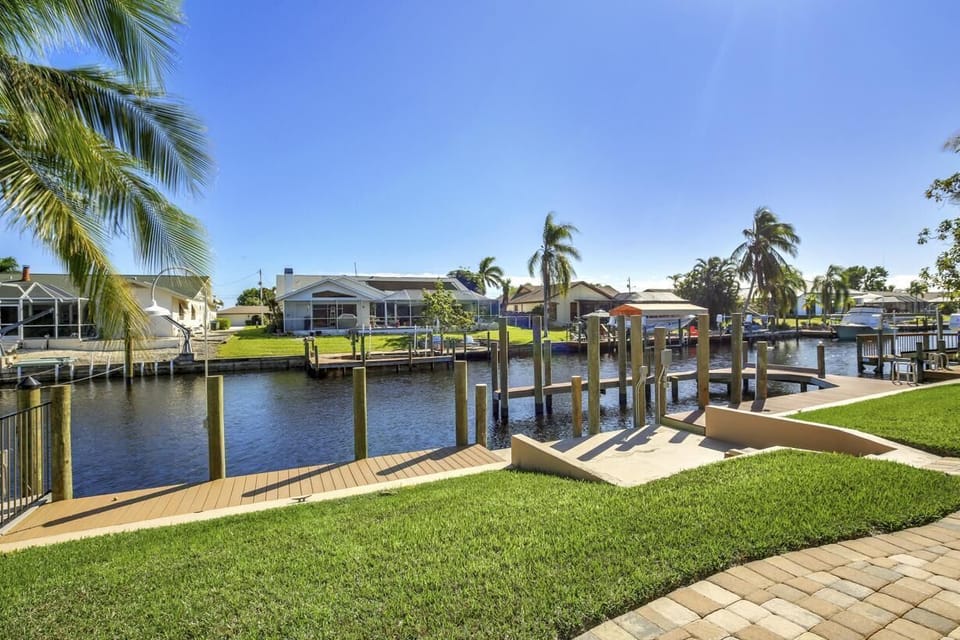 The private boat dock available for guests' use to tie up