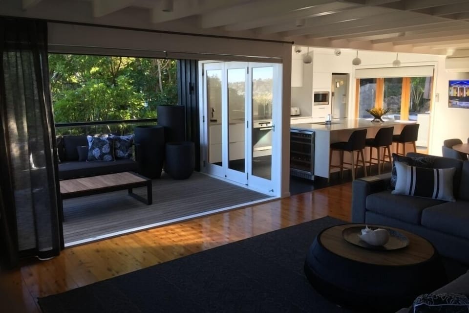 Living Room (4 of 4)