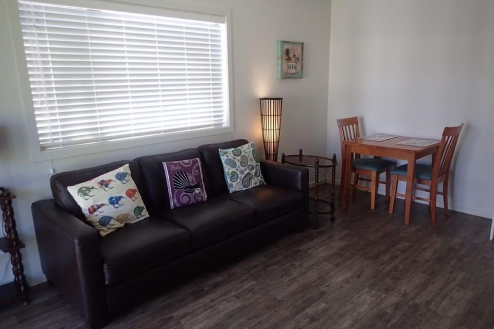 sitting and dining area