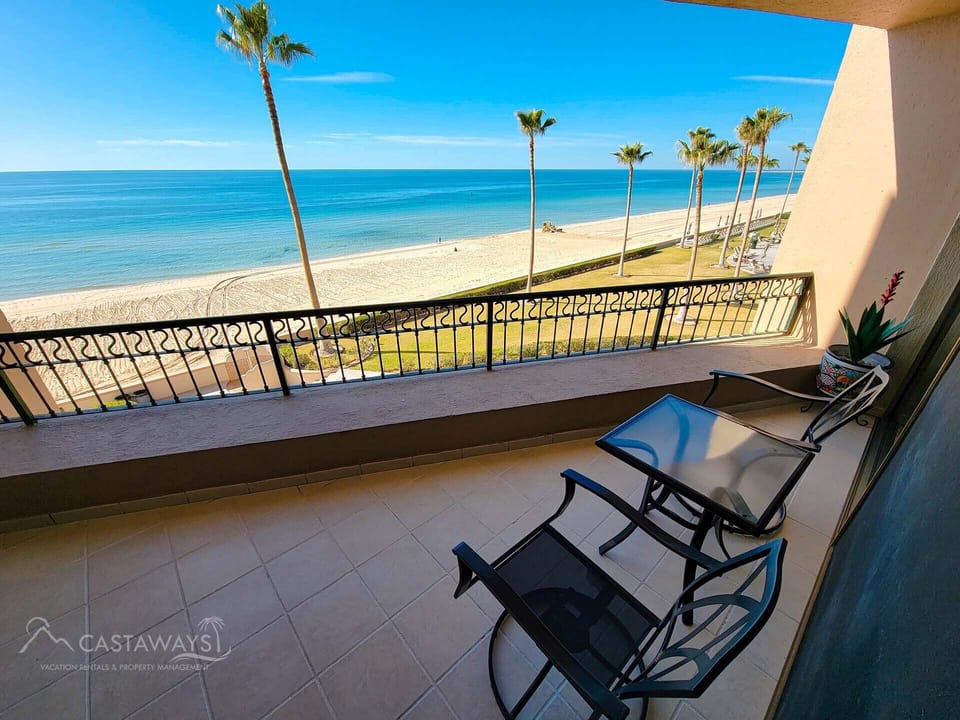 Balcony & Excellent Views