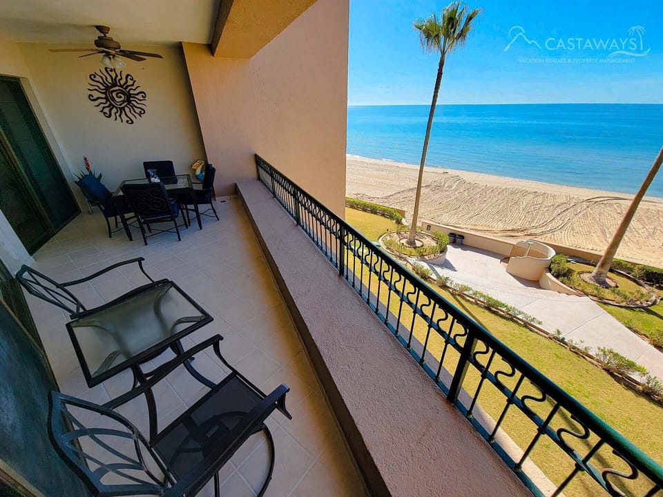 Balcony & Excellent Views