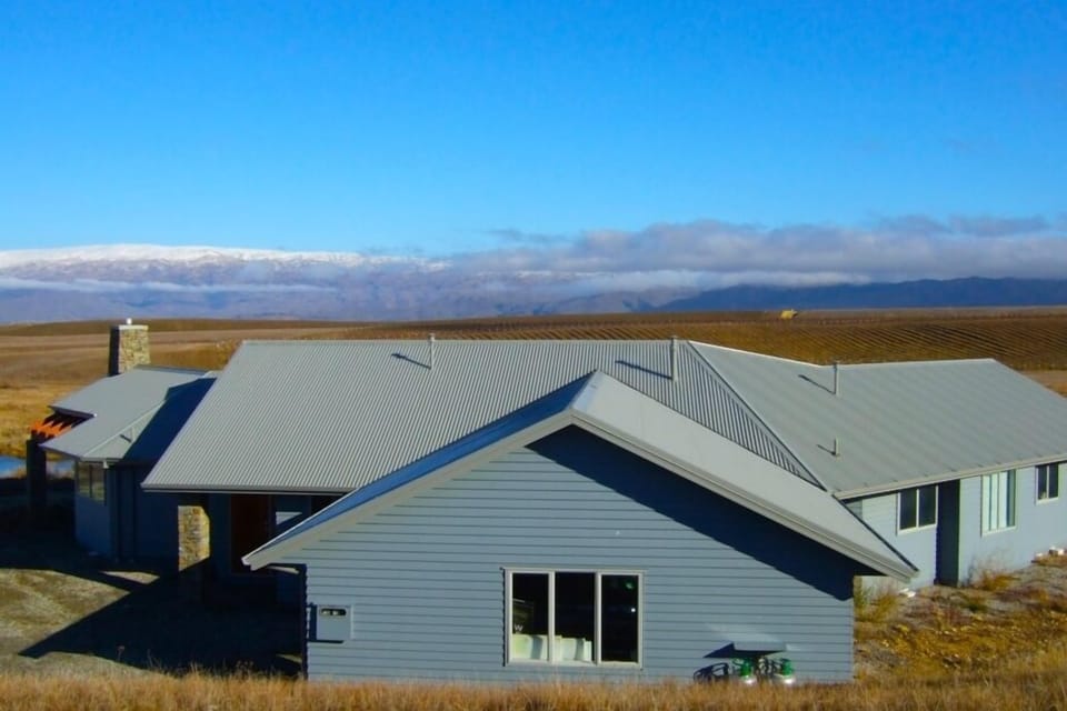 Maison D'Or to Dunstan Range