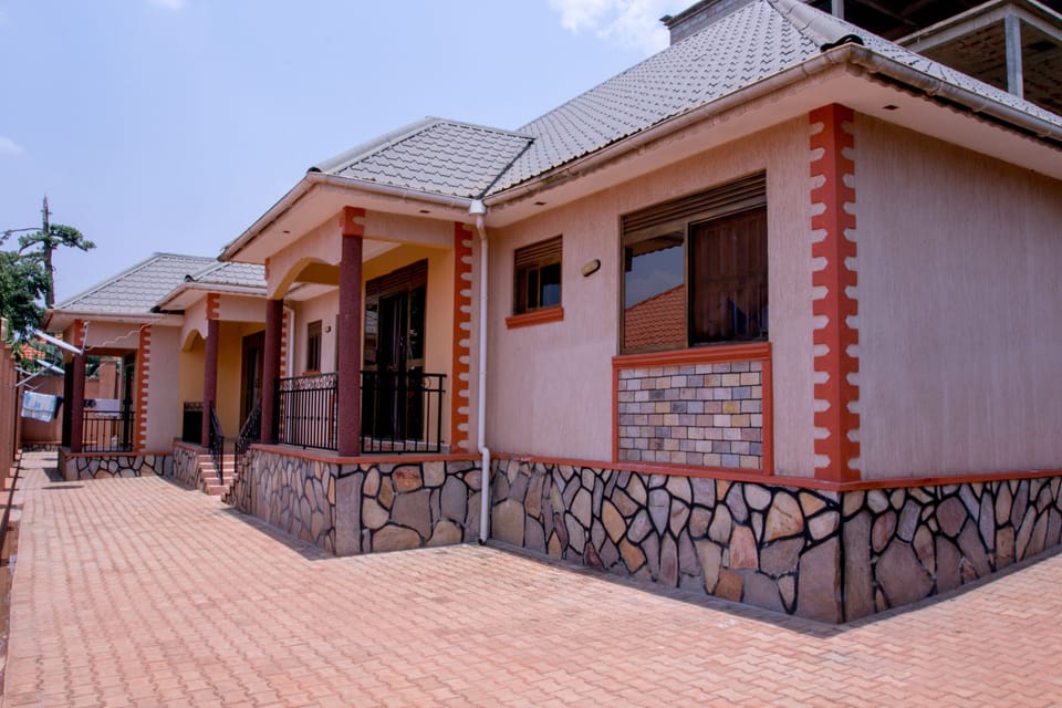 exterior parking and yard 