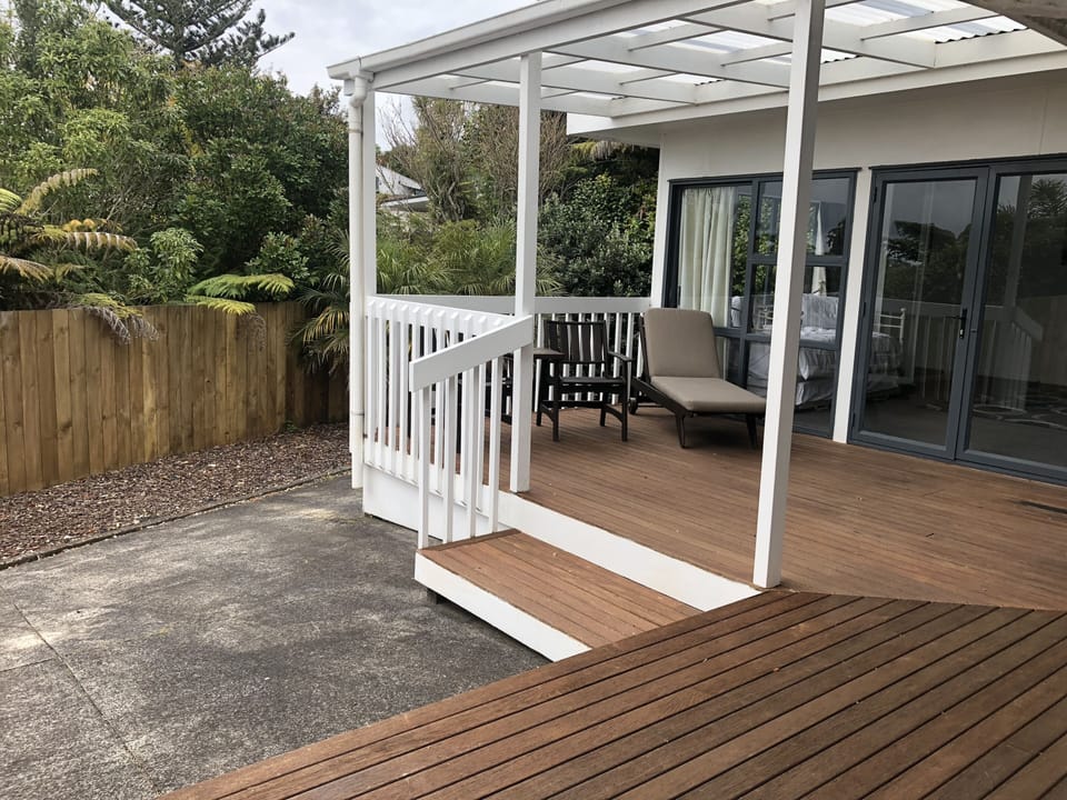 Good sized north facing (all day sun) deck with BBQ, lounger & deck chairs.