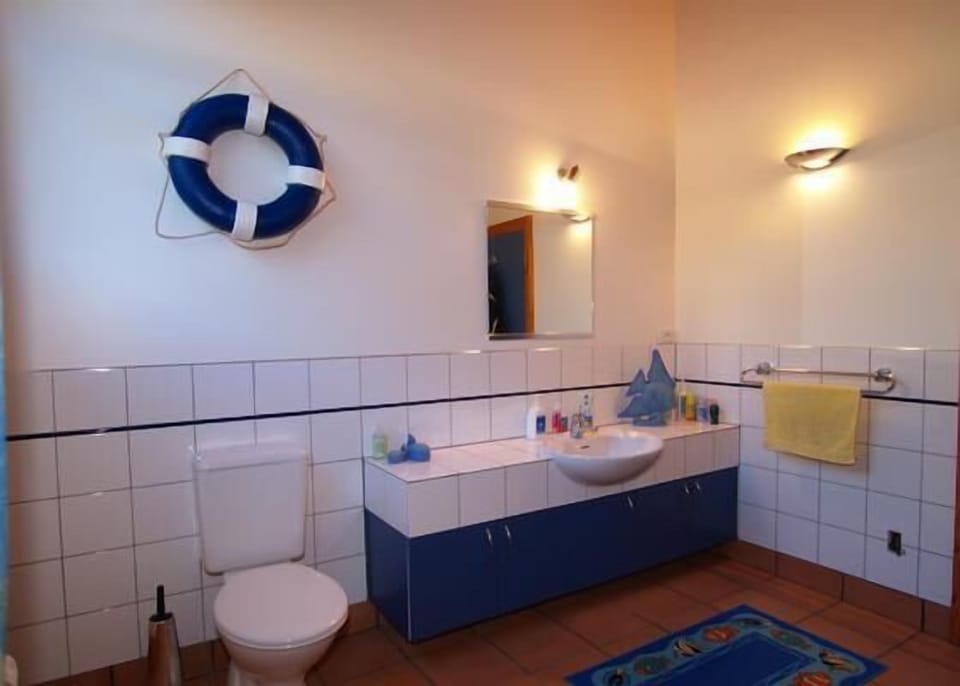 Up stairs Bathroom