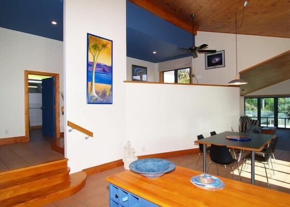 View from Kitchen towards lounge