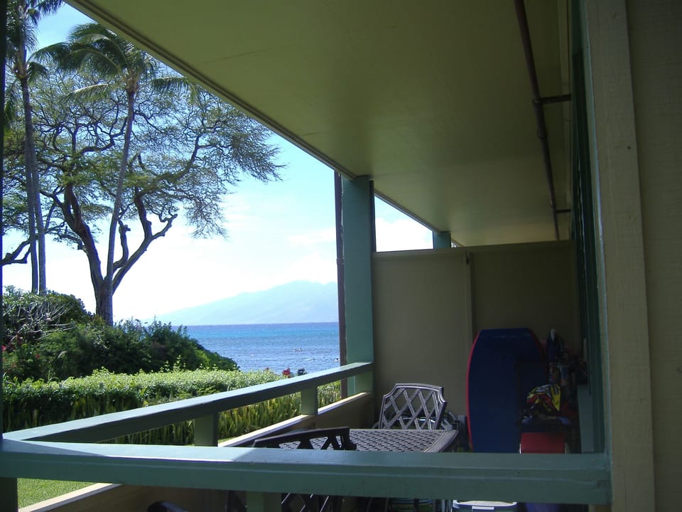 Lanai with Beautiful View of the Ocean and Island Molokai.  Corner Garden Unit.