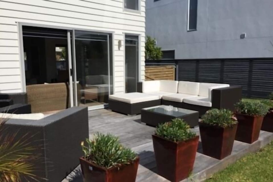 Front deck 2