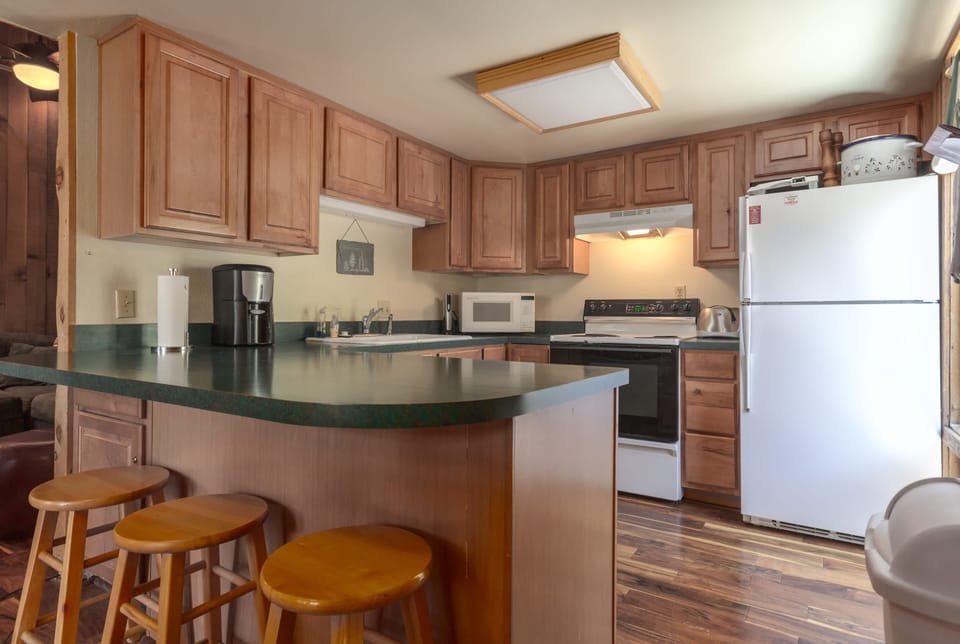 Kitchen with Bar