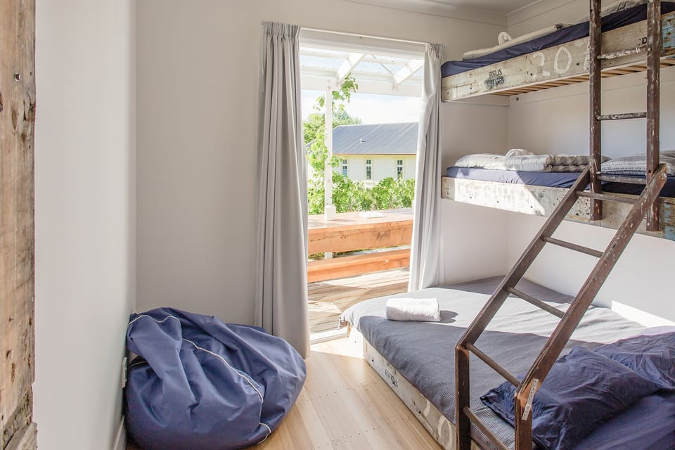 Queen room with additional two bunk beds (GF room 1)