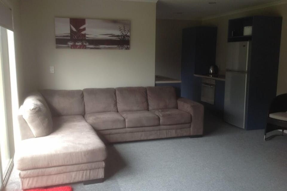 Lounge and Kitchen