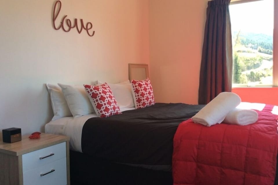 Bed 2
