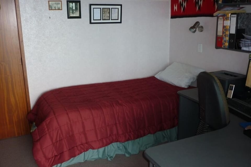 Bedroom 4 /  Study