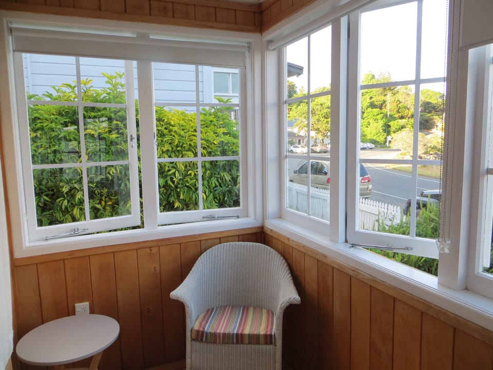 Sun porch