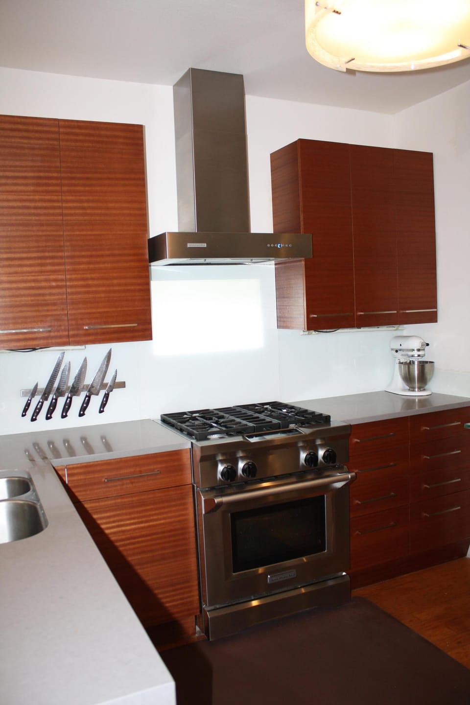 Modern kitchen