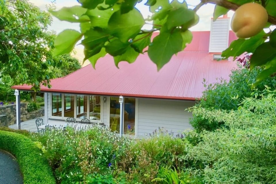 Verandah via Apricot