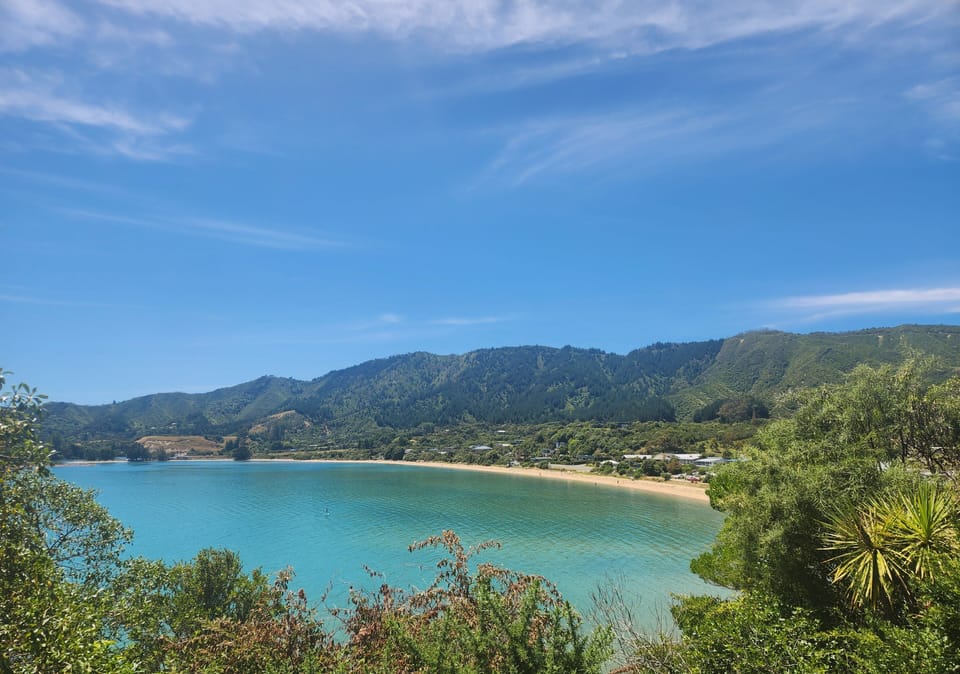 Ligar Bay