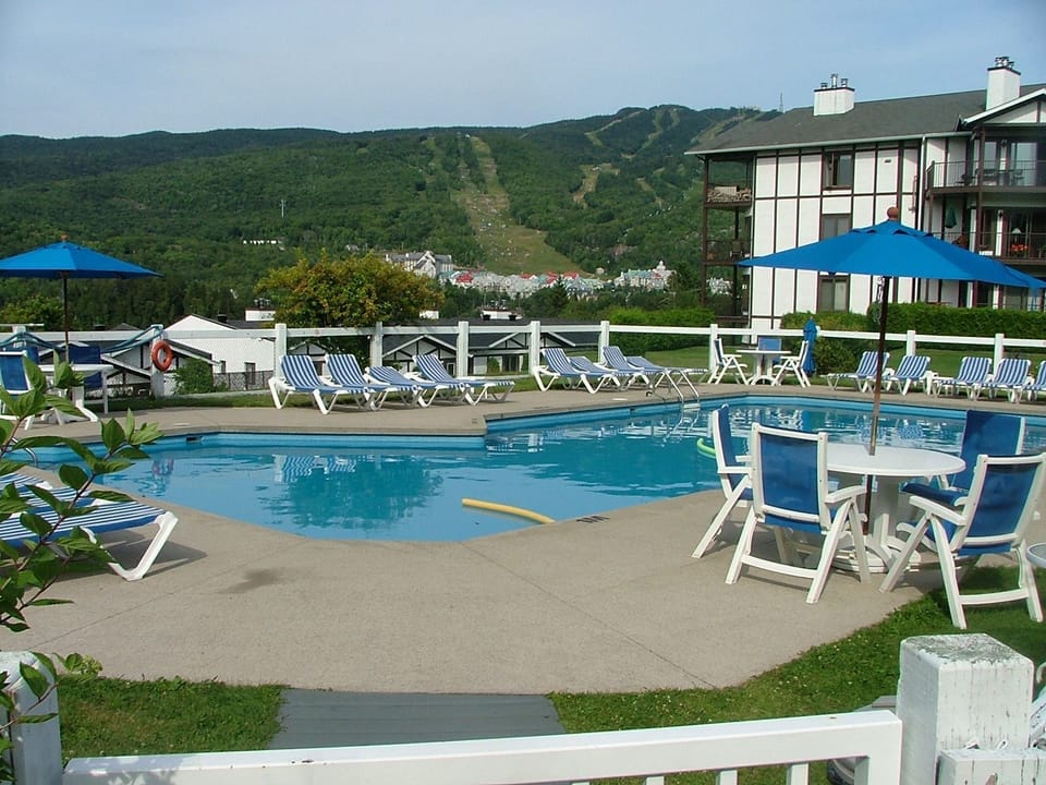 Private pool for use by guests