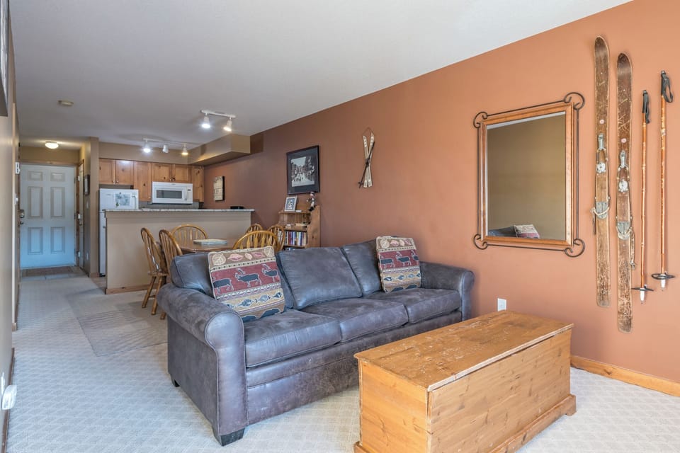 Pullout Couch 