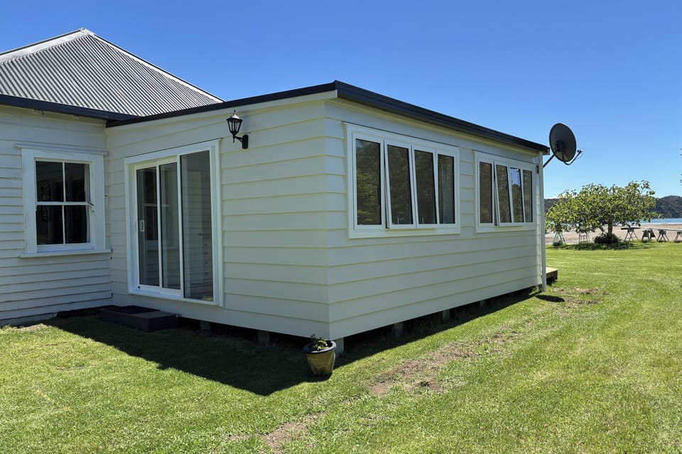 Exterior view of Bedroom 2 & 3 lean to.