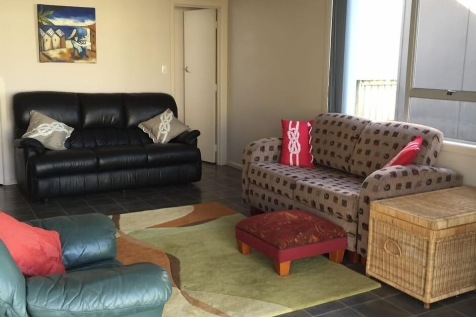Downstairs lounge