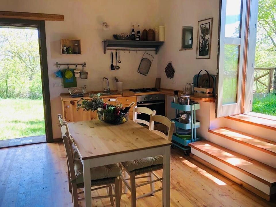The House of the Pear Tree (4 guests) 