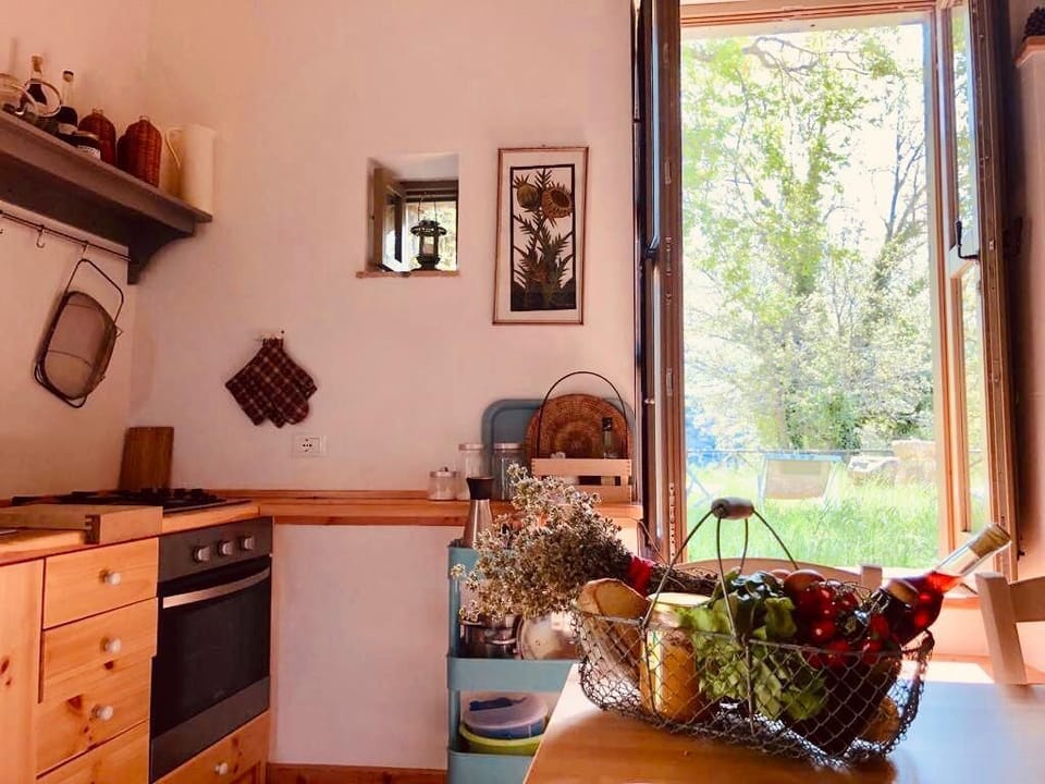 The House of the Pear Tree (4 guests) 