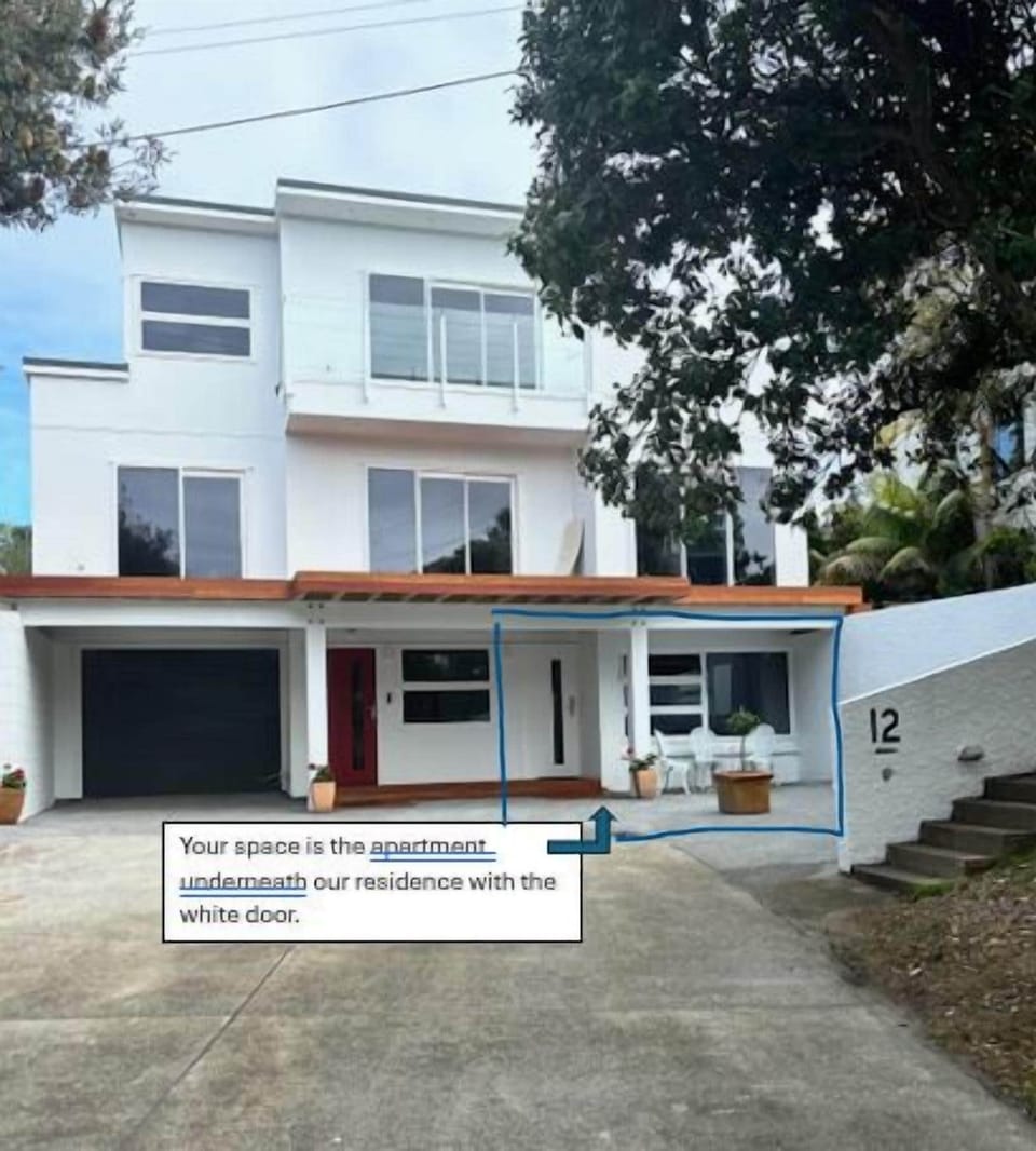 House showing location of your apartment courtyard and off street parking
