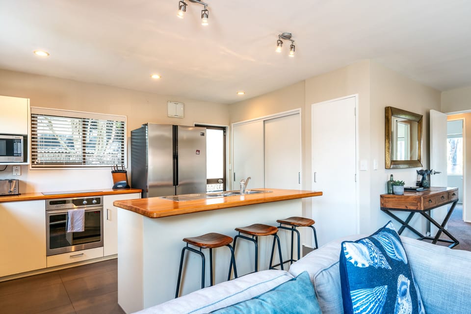 Kitchen. 