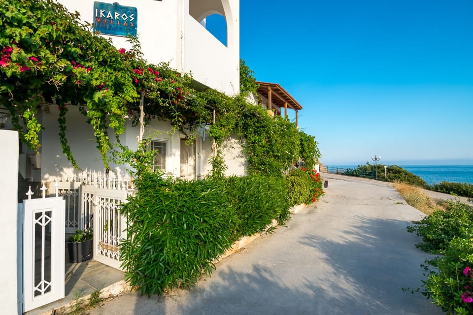 Ikaros villas just 30 m from the beach