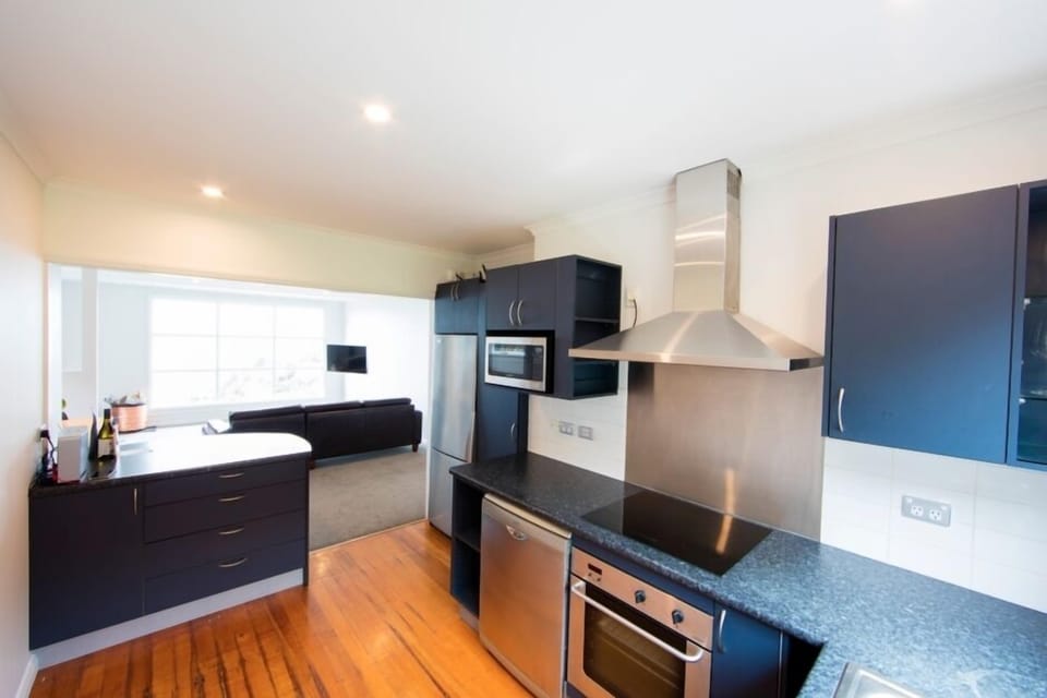 Open plan kitchen and living room