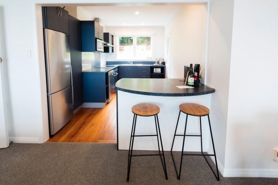 Bar stools and island bench