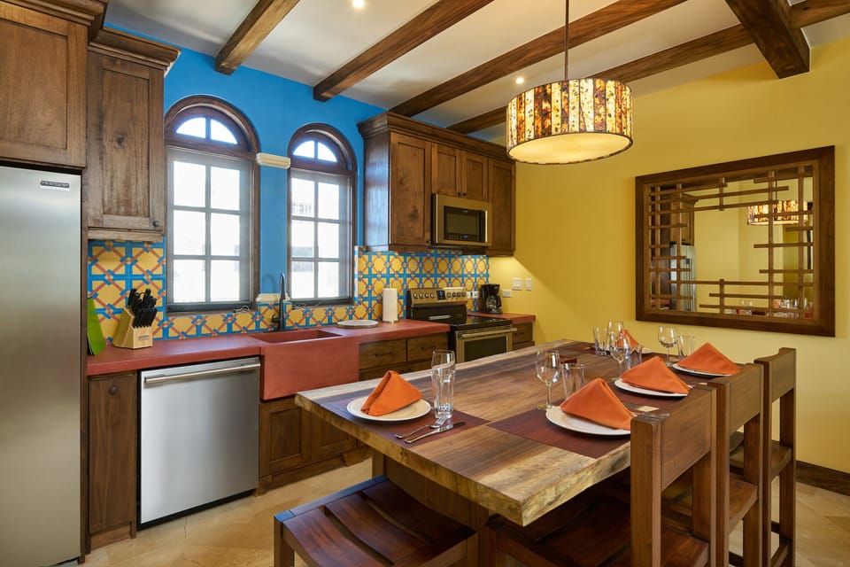 Kitchen counter made with a beautiful Guanacaste wood 