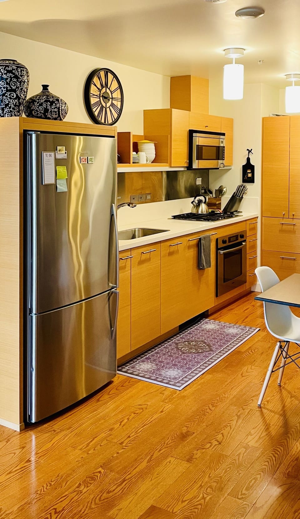 Well equipped kitchen
