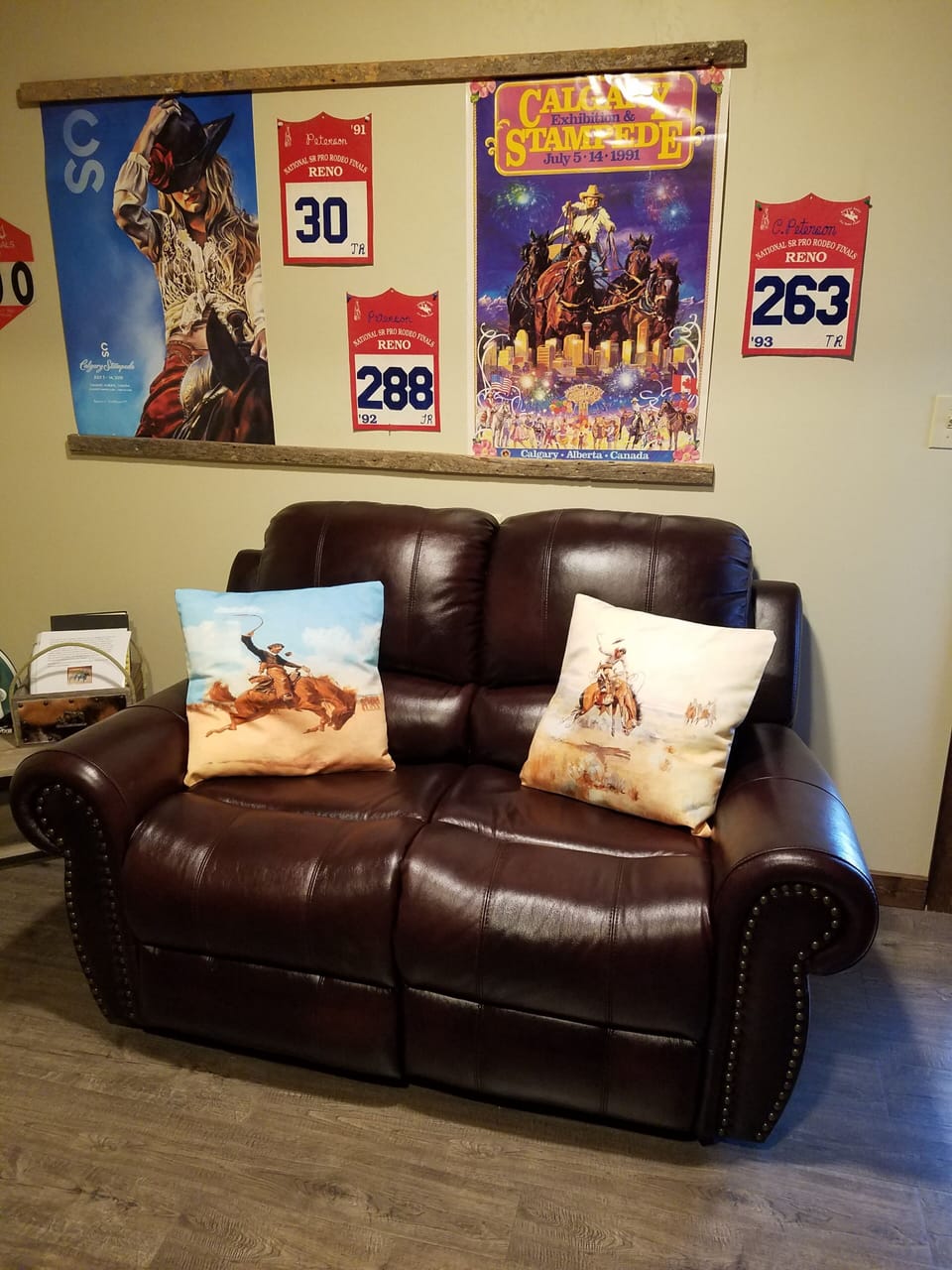 Reclining Loveseat 