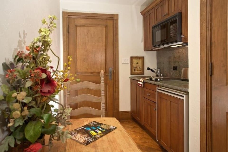 Dining and Kitchen
